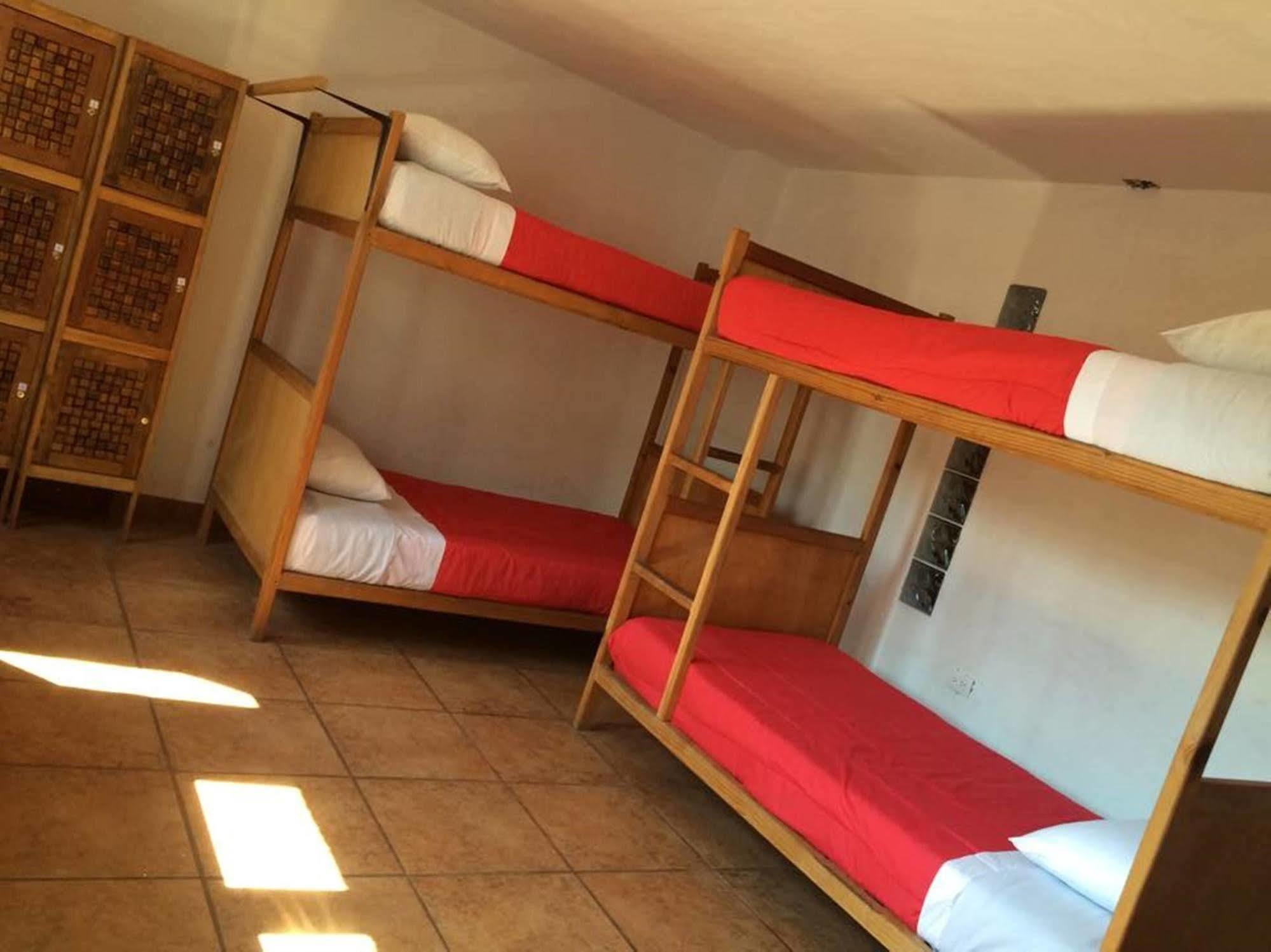 Hostal De San Pedro 乔卢拉 外观 照片