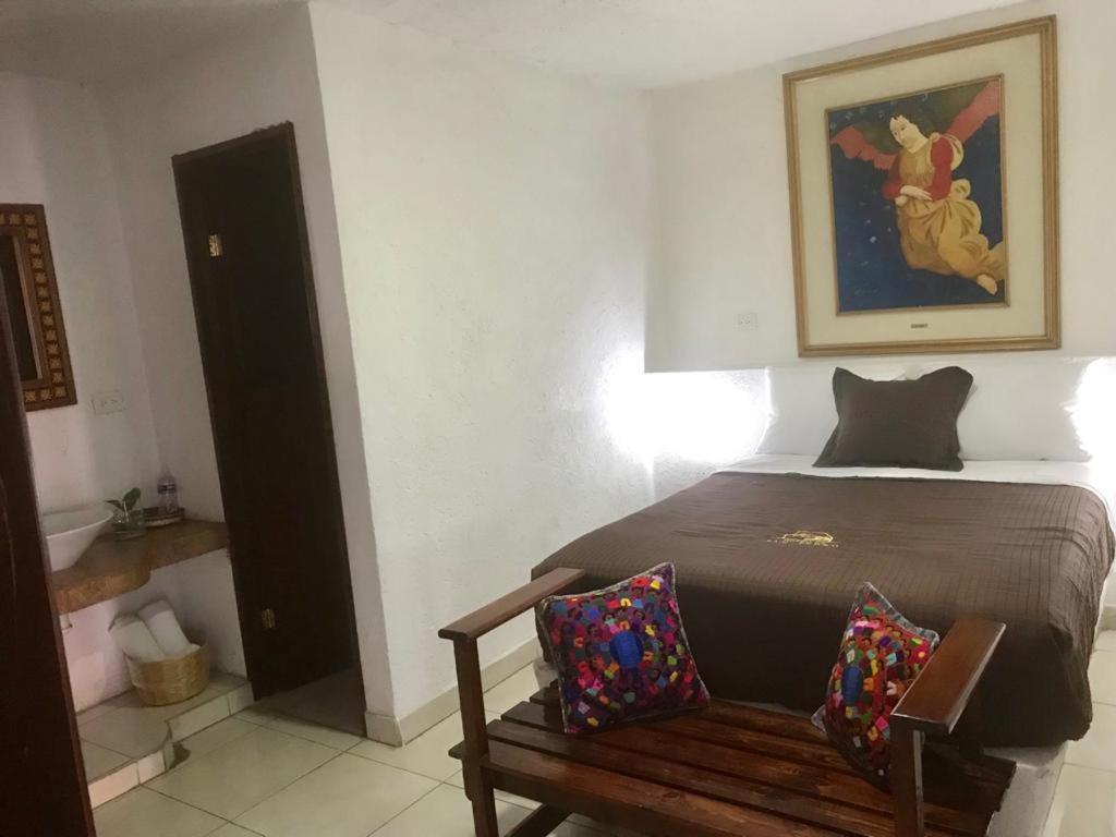 Hostal De San Pedro 乔卢拉 外观 照片